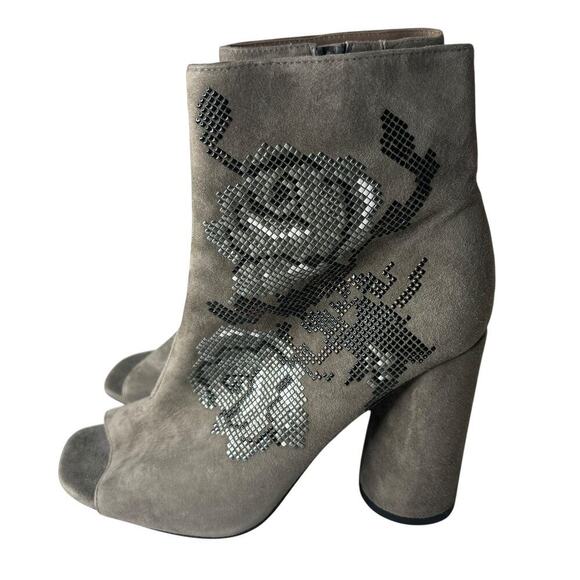 Donald Pliner Floral Embellished Peep Toe Suede Booties Grey Size 9.5 - Picture 5 of 9